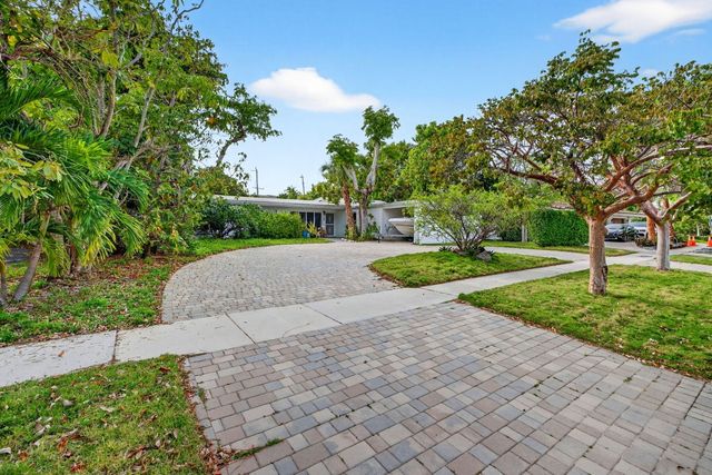 1935 SE 25th Avenue, Fort Lauderdale, FL 33316