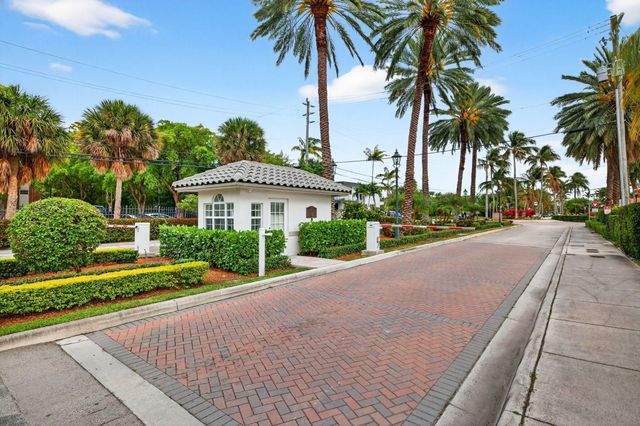 1935 SE 25th Avenue, Fort Lauderdale, FL 33316