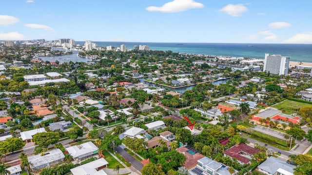 1935 SE 25th Avenue, Fort Lauderdale, FL 33316