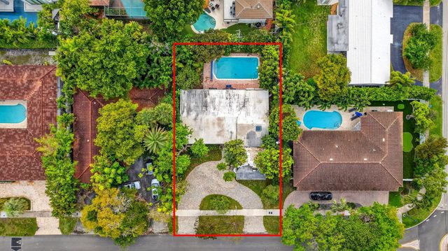 1935 SE 25th Avenue, Fort Lauderdale, FL 33316