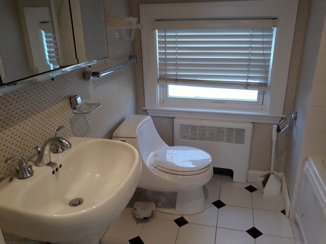 133 Winslow Road 133, Newton, MA 02468