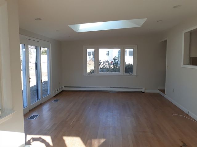 133 Winslow Road 133, Newton, MA 02468
