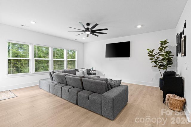 121 Tangle River Drive, Statesville, NC 28677