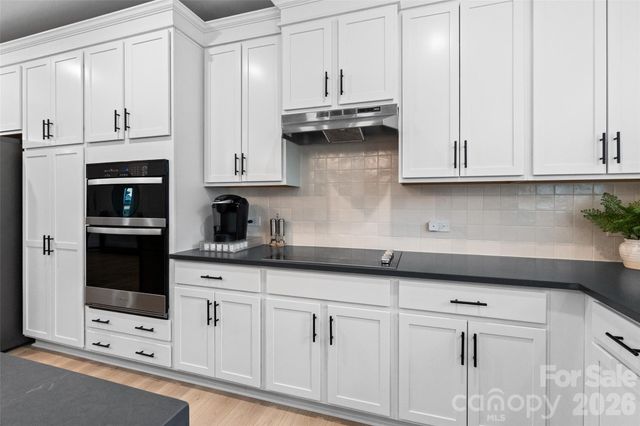 121 Tangle River Drive, Statesville, NC 28677