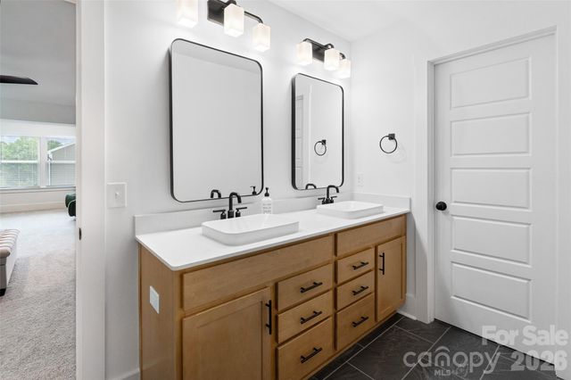 121 Tangle River Drive, Statesville, NC 28677