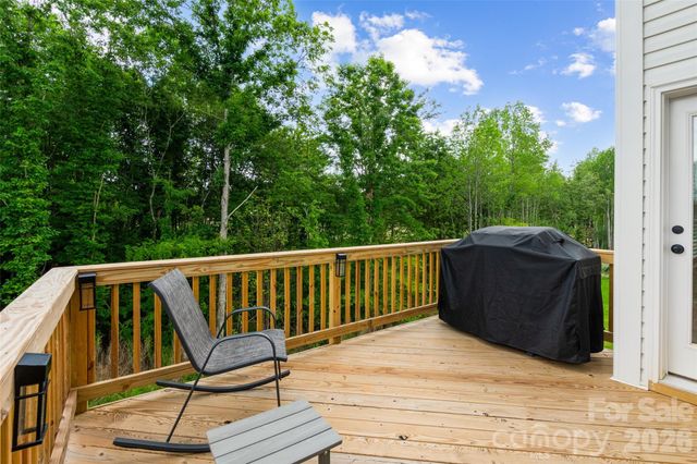 121 Tangle River Drive, Statesville, NC 28677