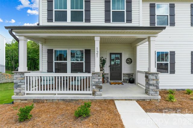 121 Tangle River Drive, Statesville, NC 28677