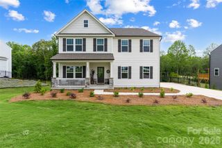 121 Tangle River Drive, Statesville, NC 28677