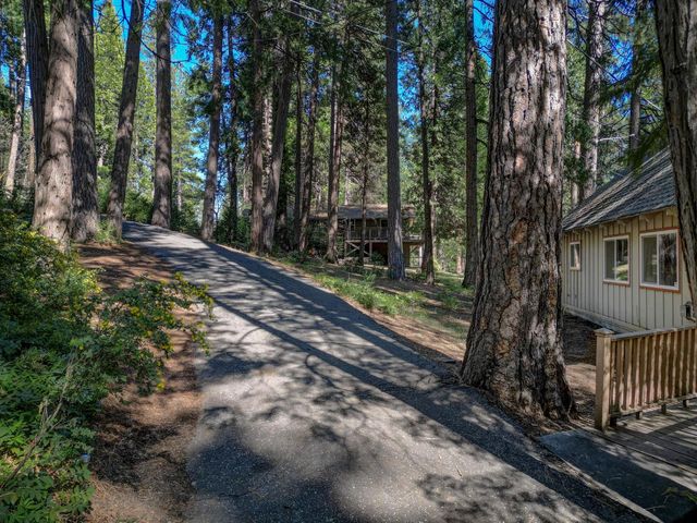 2609 Country Club Dr, Arnold, CA 95223