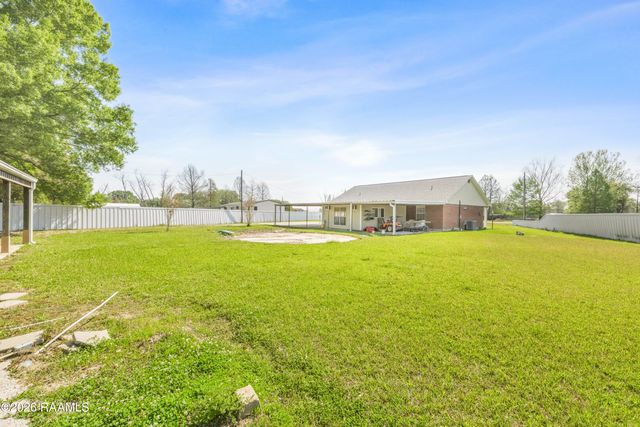 1020 Cyrus Drive, St. Martinville, LA 70582