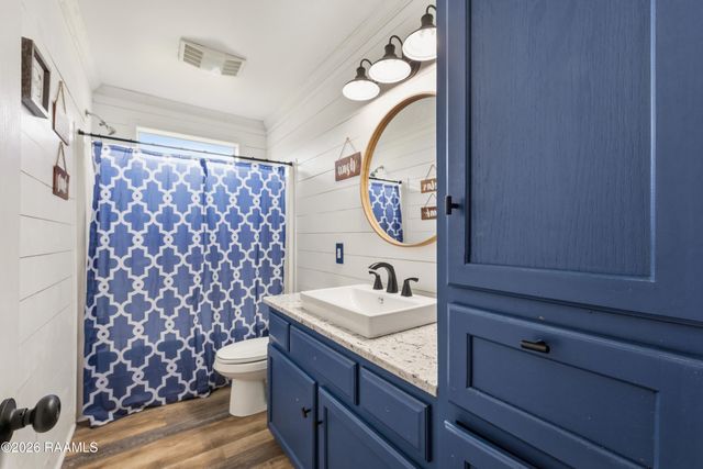 1020 Cyrus Drive, St. Martinville, LA 70582