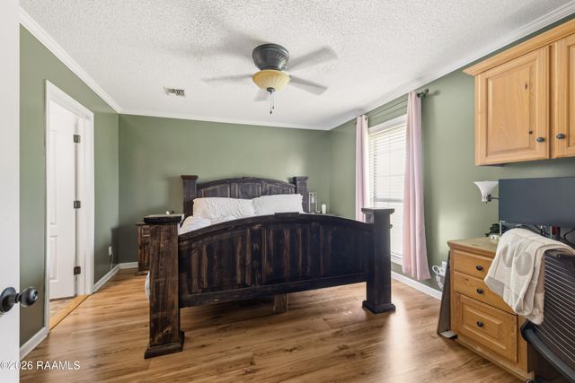 1020 Cyrus Drive, St. Martinville, LA 70582