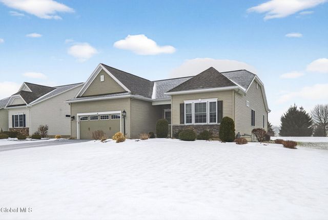 16 Hearthstone Drive, Halfmoon, NY 12118