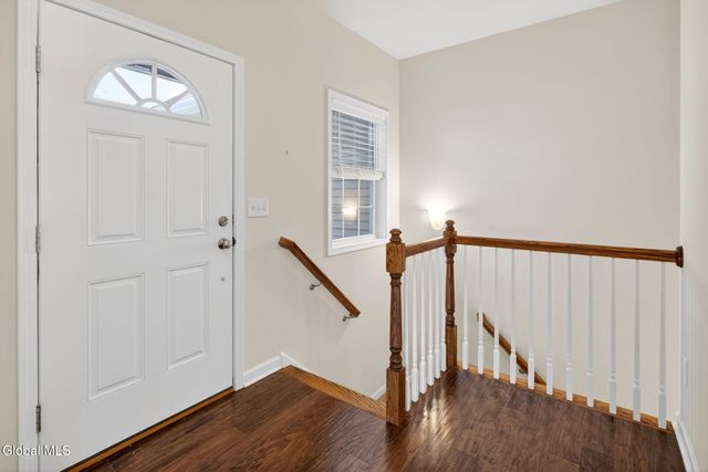 16 Hearthstone Drive, Halfmoon, NY 12118