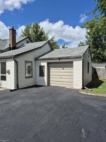 20585 Anita Road, Harper Woods, MI 48225