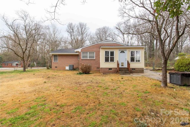 401 N Woodland Drive, Lancaster, SC 29720