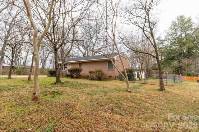 401 N Woodland Drive, Lancaster, SC 29720