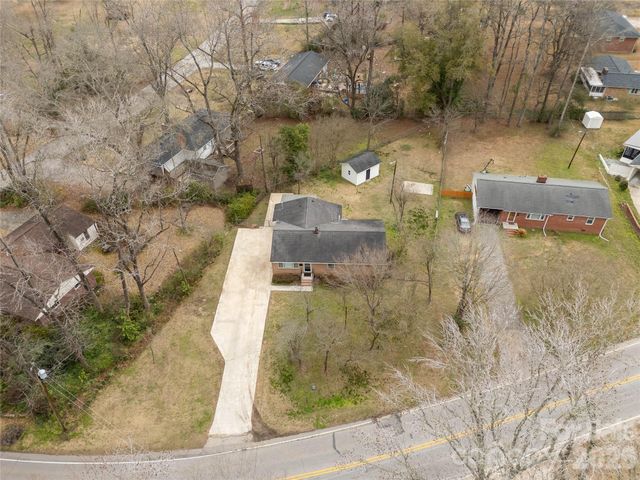 401 N Woodland Drive, Lancaster, SC 29720