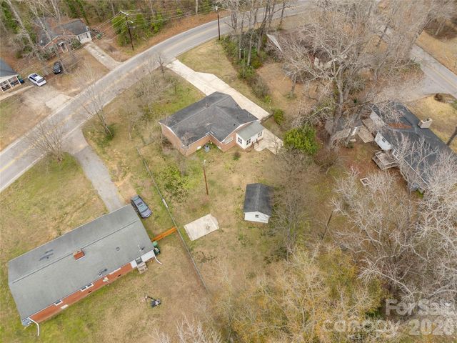 401 N Woodland Drive, Lancaster, SC 29720