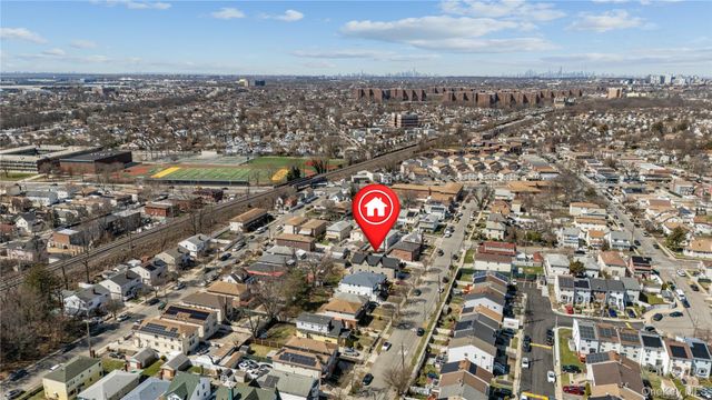 21916 141st Avenue 2, Laurelton, NY 11413