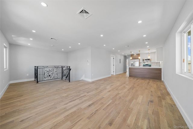 21916 141st Avenue 2, Laurelton, NY 11413