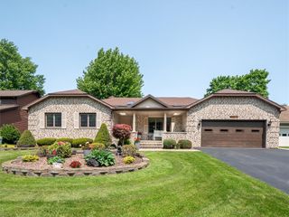 48 West Amy Lane, Greece, NY 14626