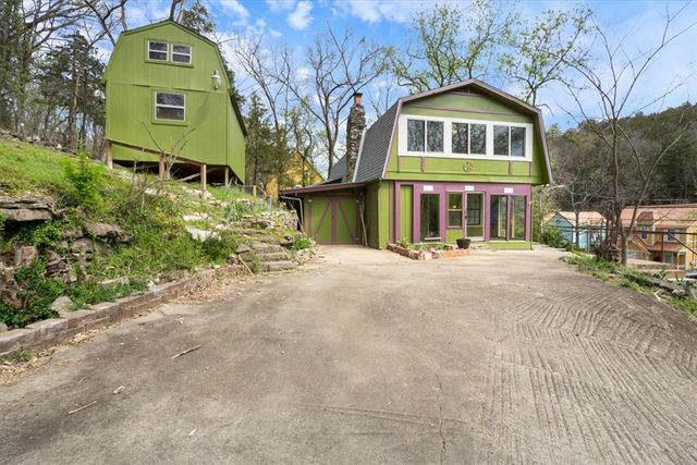 190 Main Street, Eureka Springs, AR 72632