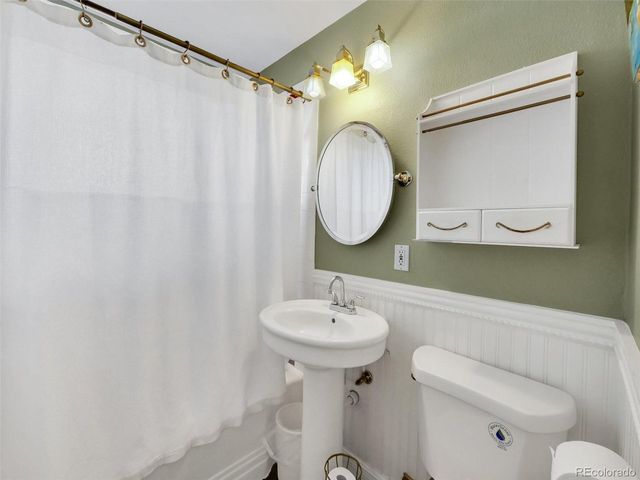 2442 S Madison St, Denver, CO 80210