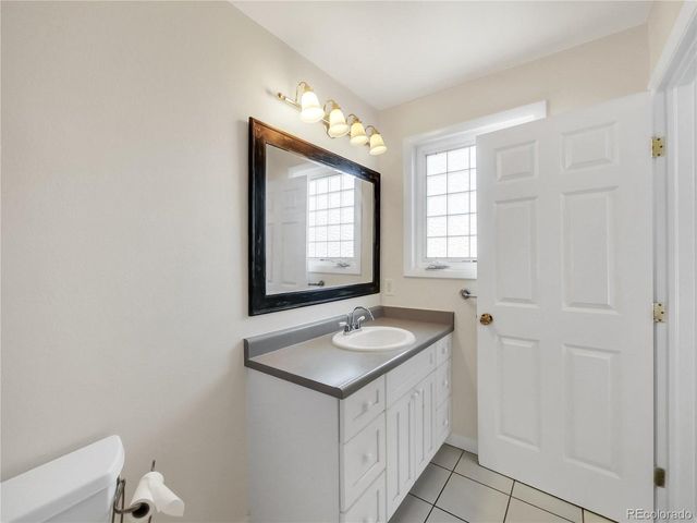 2442 S Madison St, Denver, CO 80210