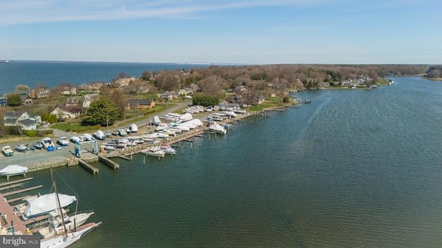 410 5 FARMS DR, Stevensville, MD 21666