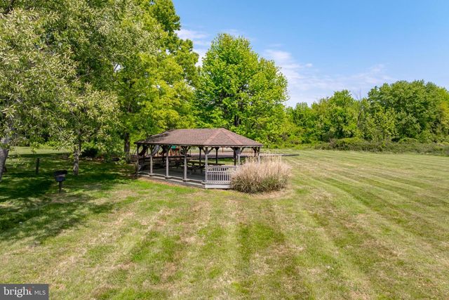 410 5 FARMS DR, Stevensville, MD 21666