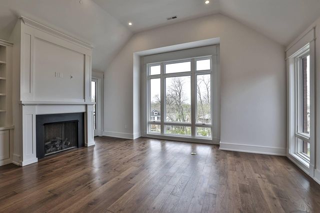 1 Highland Avenue, 304, Fort Thomas, KY 41075