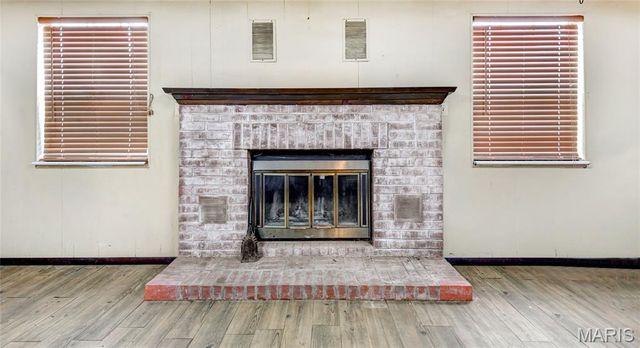 3240 Lynros Drive, St Ann, MO 63074