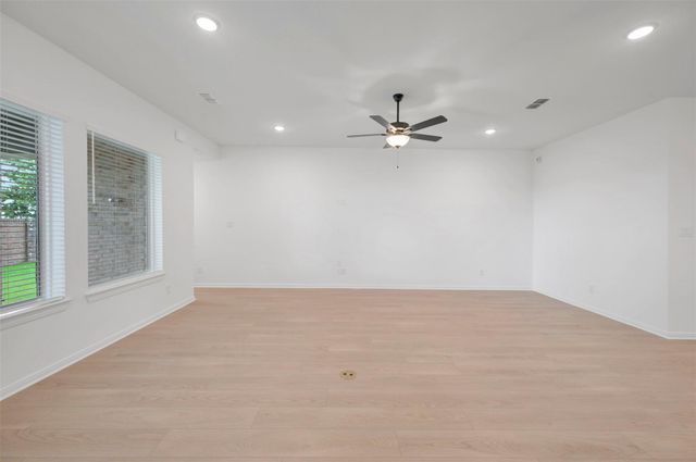 32035 River Birch Lane, Waller, TX 77484