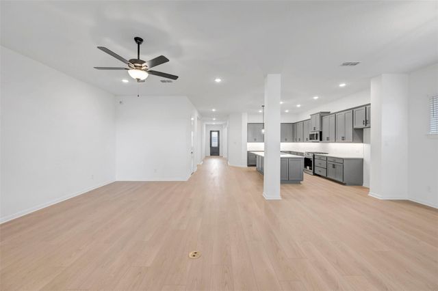 32035 River Birch Lane, Waller, TX 77484