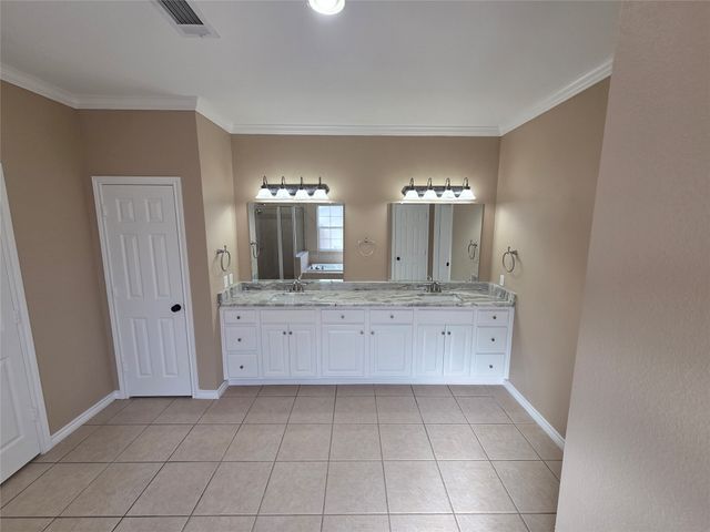 3940 47th Street NE, Paris, TX 75462