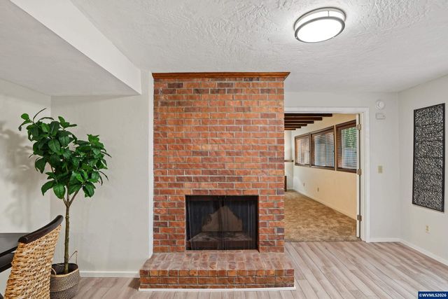 1156 NW Charlemagne Pl, Corvallis, OR 97330