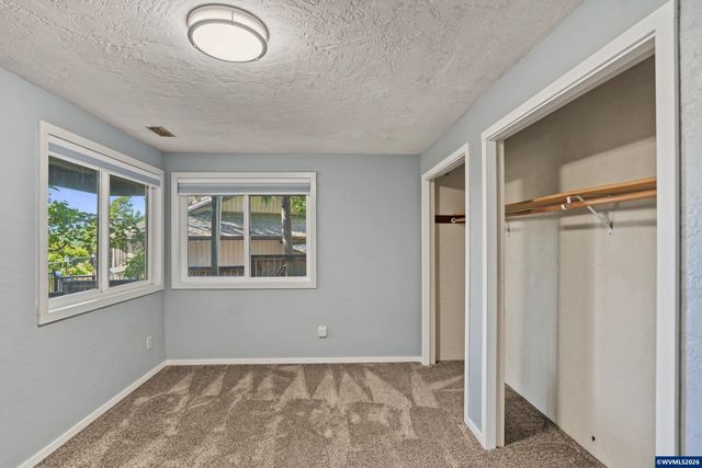 1156 NW Charlemagne Pl, Corvallis, OR 97330