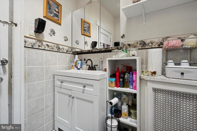 1337 S 54TH ST, Philadelphia, PA 19143