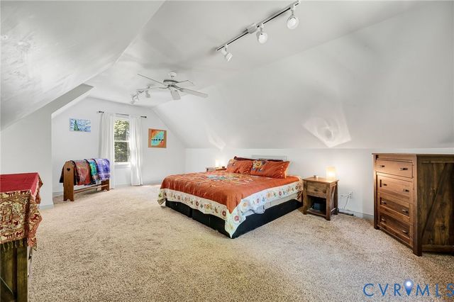 2931 Ellesmere Dr, Midlothian, VA 23113