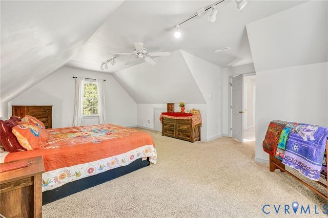 2931 Ellesmere Dr, Midlothian, VA 23113
