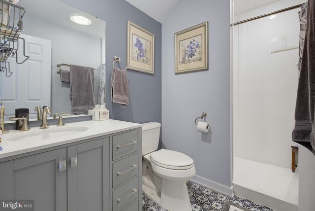 232 WILLOW VALLEY DR, Lancaster, PA 17602