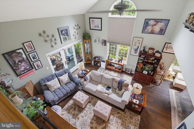 232 WILLOW VALLEY DR, Lancaster, PA 17602