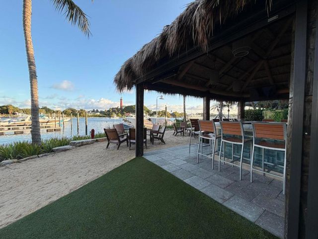 200 Intracoastal Place 207, Tequesta, FL 33469