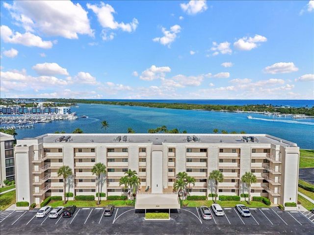200 Intracoastal Place 207, Tequesta, FL 33469