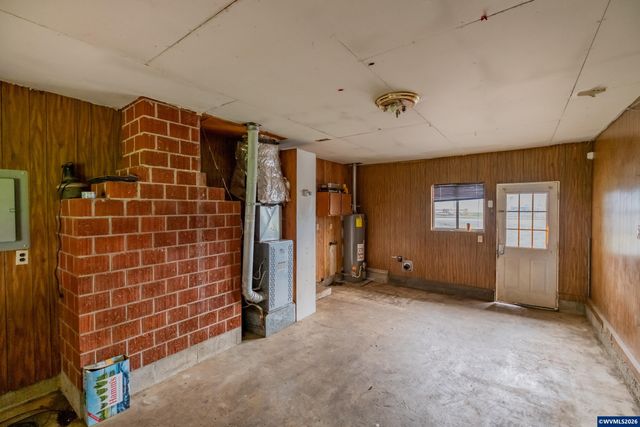 31666 S 5th St, Lebanon, OR 97355