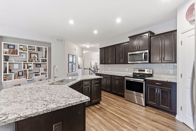 18473 69th Place N, Maple Grove, MN 55311