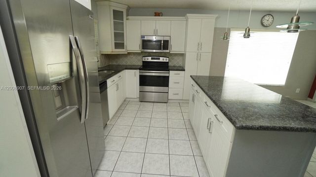 3160 NW 101st Ave 0, Sunrise, FL 33351