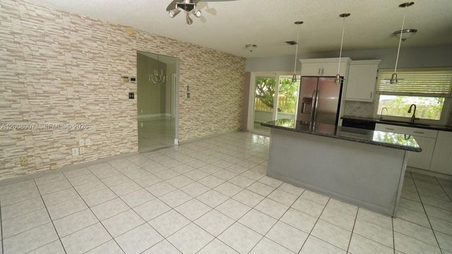 3160 NW 101st Ave 0, Sunrise, FL 33351