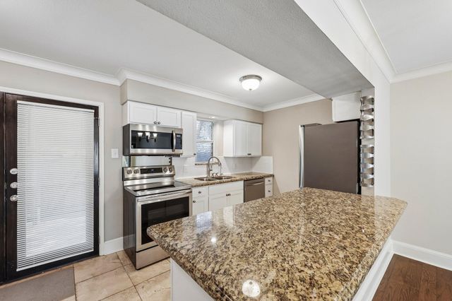 7730 Meadow Road 106, Dallas, TX 75230